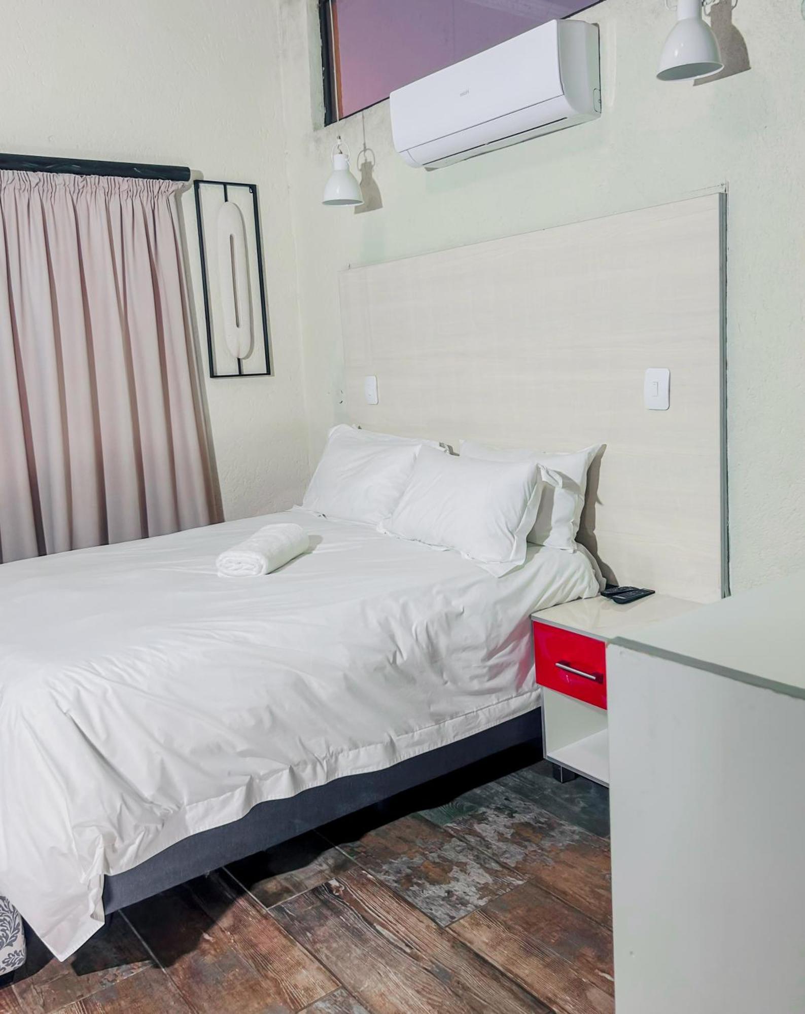 View Inn Exclusive Lodge Mbombela Екстериор снимка