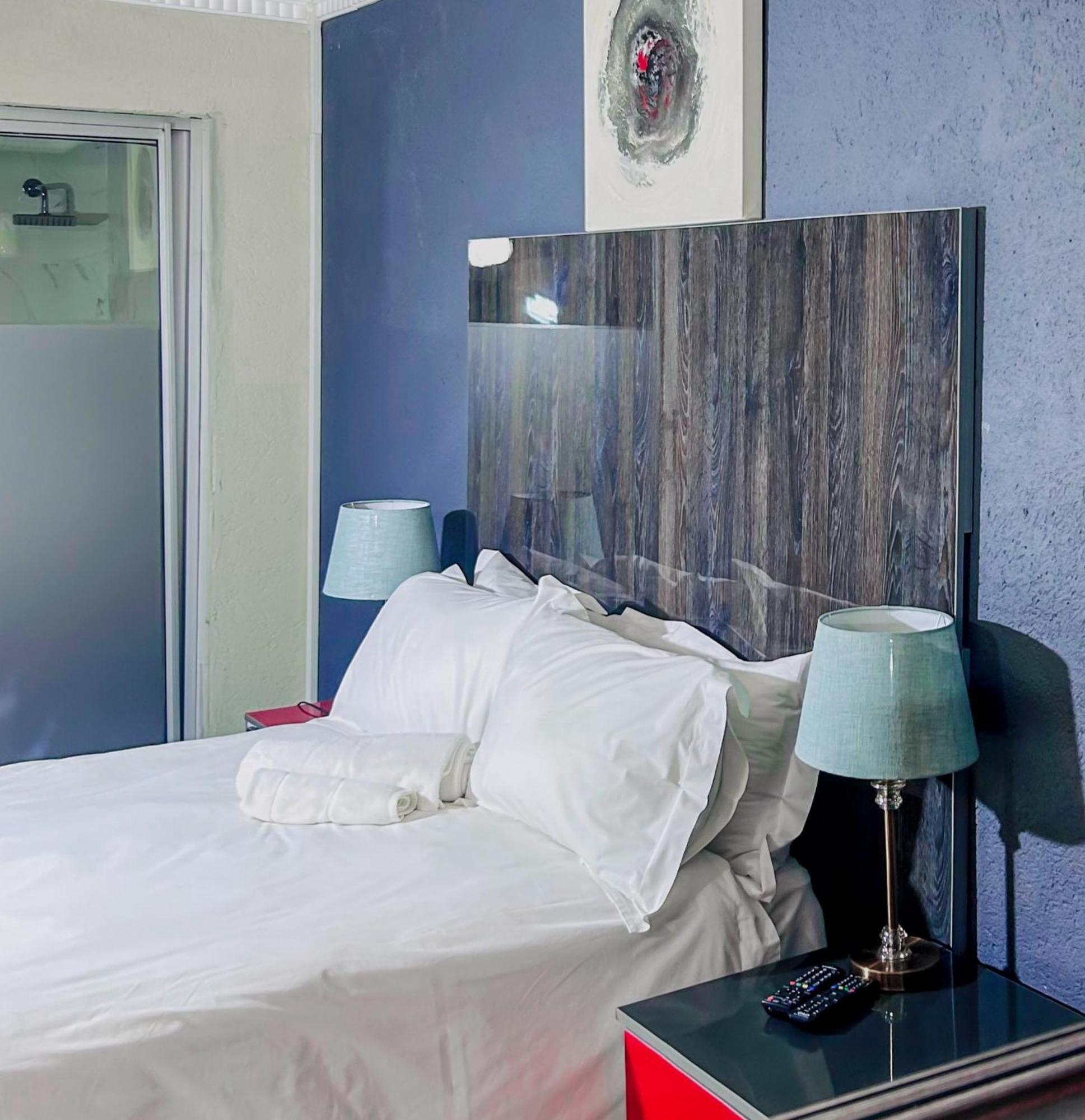 View Inn Exclusive Lodge Mbombela Стая снимка